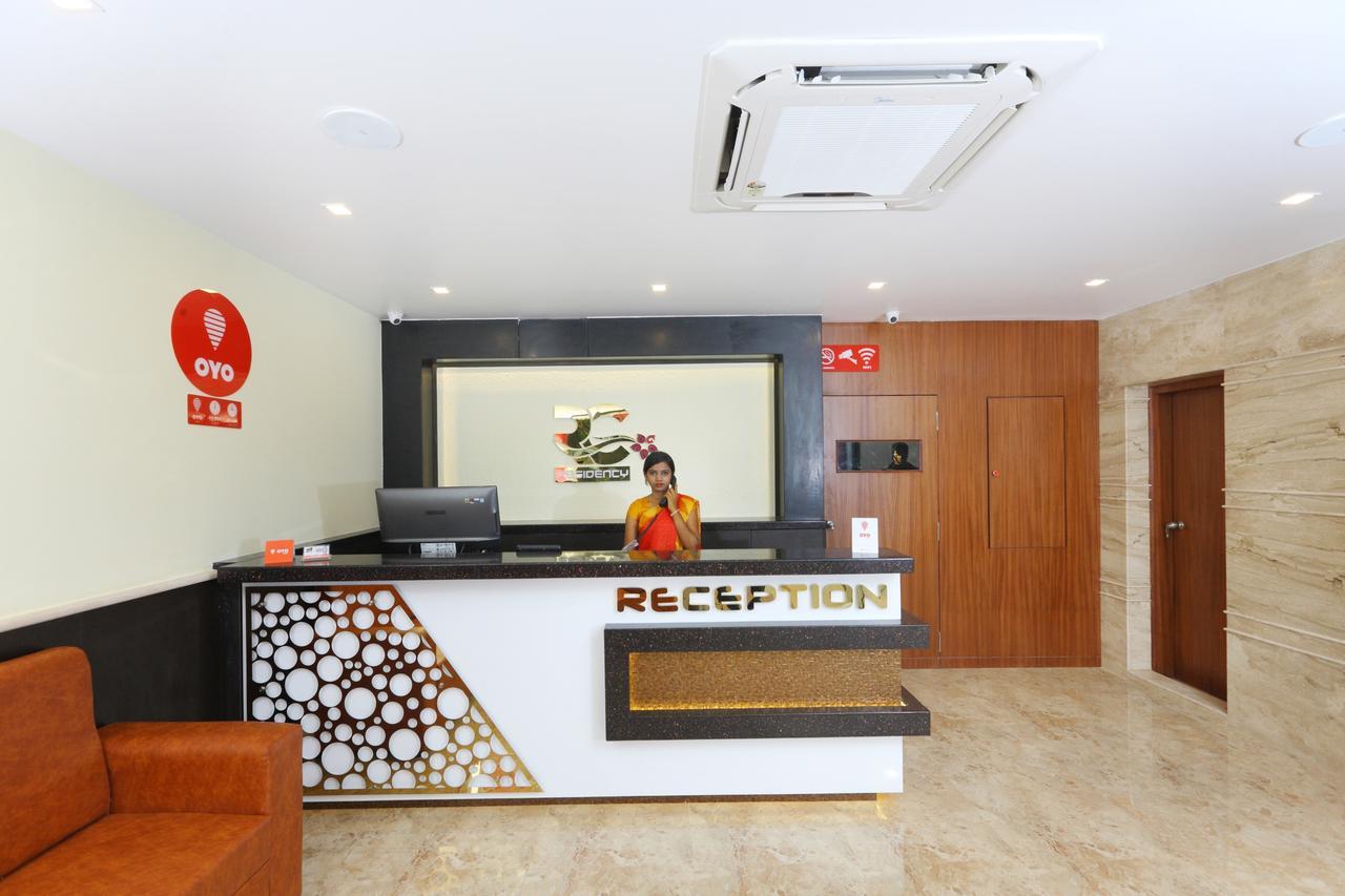 Oyo 15115 Hotel Ramcharan Residency Tirupati Luaran gambar