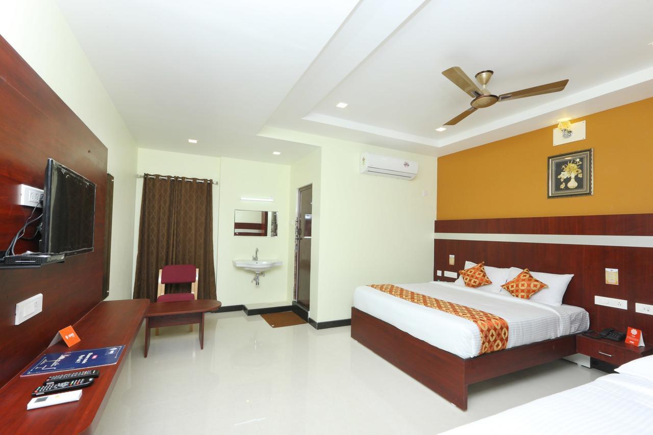 Oyo 15115 Hotel Ramcharan Residency Tirupati Luaran gambar